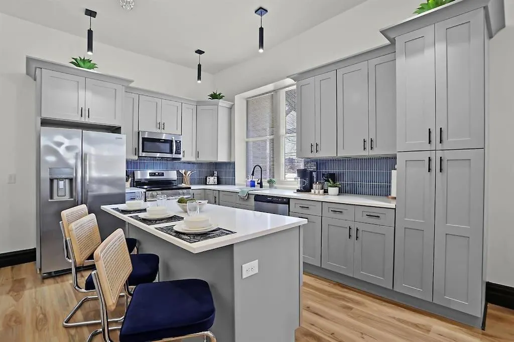 Jefferson Avenue- Large St Louis Home Game Room & Walkable Location Saint Louis Casa vacanze